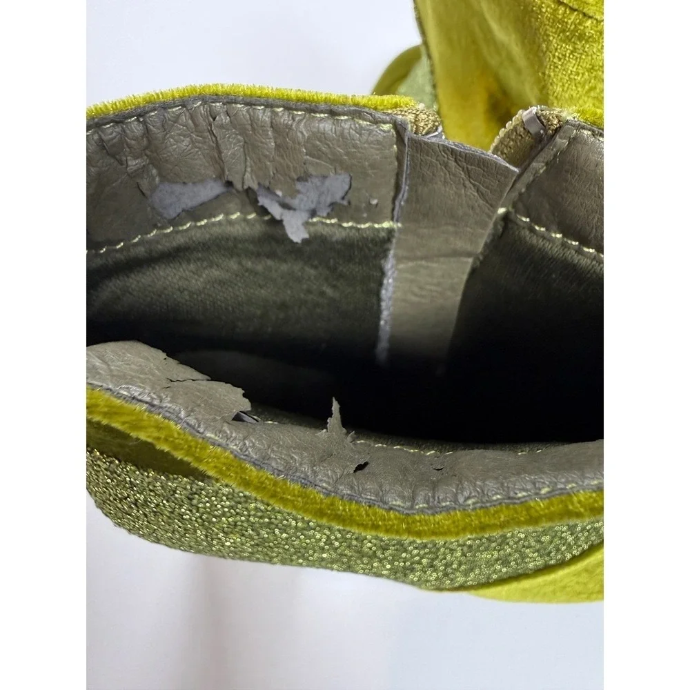 Yoki Womens Olive Green‎ Velvet and Glitter Block Heel Ankle Boots Side Zip